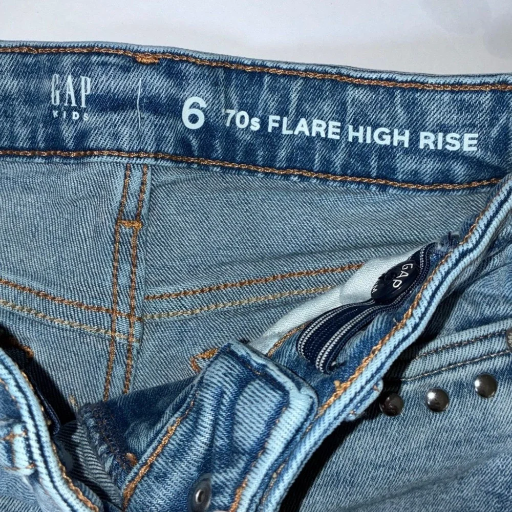 Gap Kids 70s Flare Jeans Light Wash Studded High Rise Boho Size 6